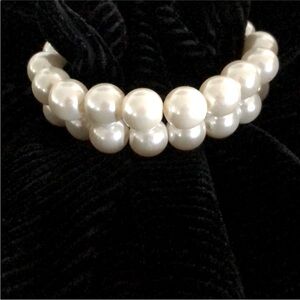 Pearl bracelets